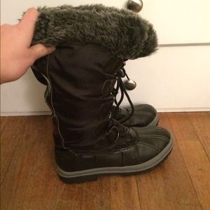 Khombu black snow boots