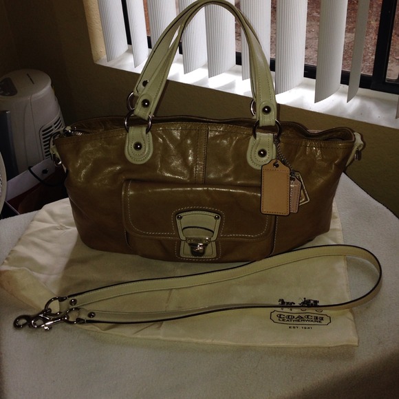 Coach - Picture 4 of 4