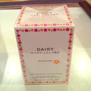 Daisy Sunshine by Marc Jacobs