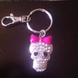 Skull keychain