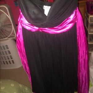 Short strapless dress.