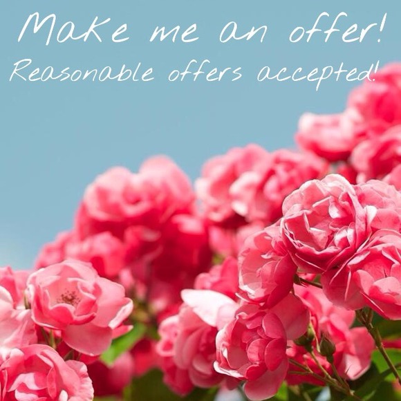 🌸Make me an offer!🌸