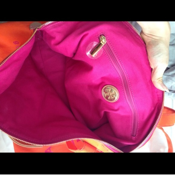 Tory Burch handbag. Unused. - Picture 2 of 4