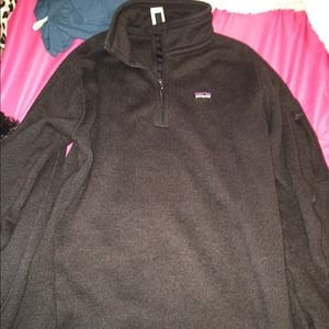 Women's large patagonia pullover