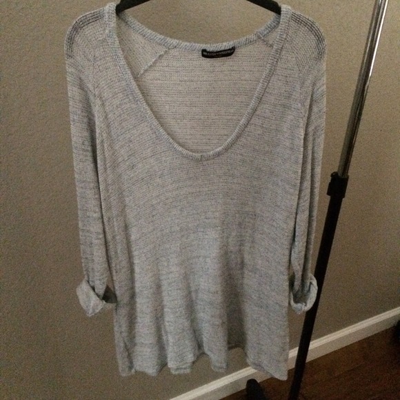 Brandy Melville sweater