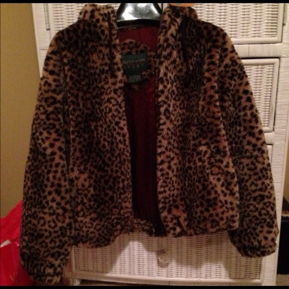 Preston &ny faux leopard fur coat