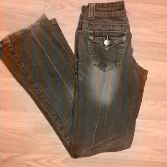 Jeans - Picture 2 of 2