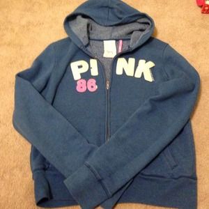 Bundle with zs 10 sandals