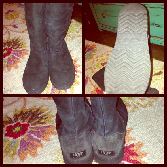 Black original uggs