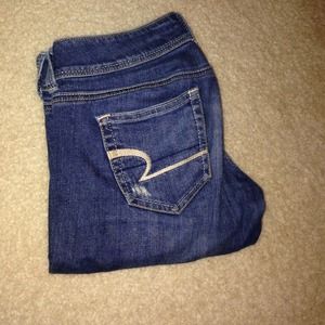 AMERICAN EAGLE SLIM BOOT JEANS
