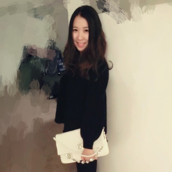 ✌️✌️✌️Meet your seller💝💝💝 - Picture 2 of 2