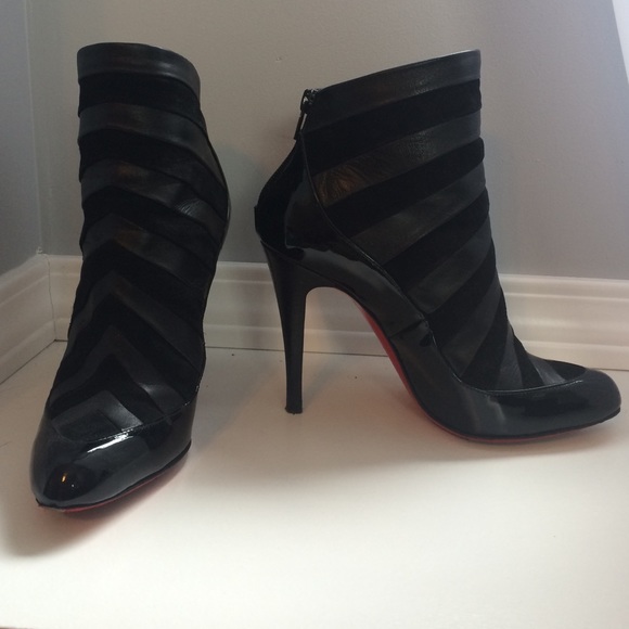 Christian Louboutin Amor Booties size 6 (36)