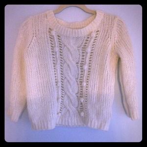 💜Never worn 1/2 sleeve layering sweater💜