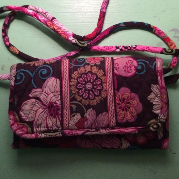 Brown base Vera Bradley wallet