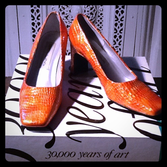 Bellini Shoes - Blame the Bellini heels! Orange leather heels