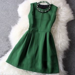 Gorgeous green dress and matching necklace