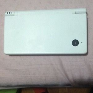 Ninetendo DSI with accessories!