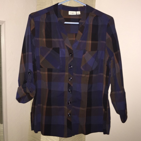 Cato Tops - ❗️Bundled. Blue plaid button up shirt