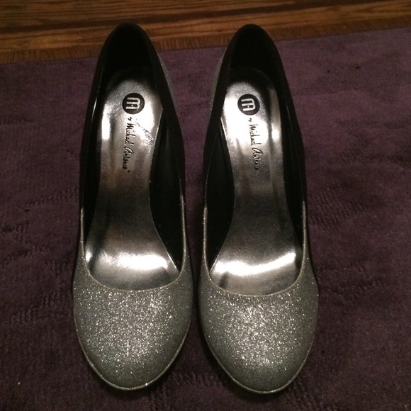 Sparkle / glitter and black heels size 6.5 - Picture 2 of 4
