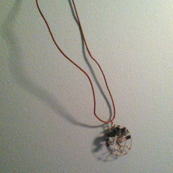 WIRE WRAPPED TREE OF LIFE NECKLACE(GENUINE STONES) - Picture 3 of 3