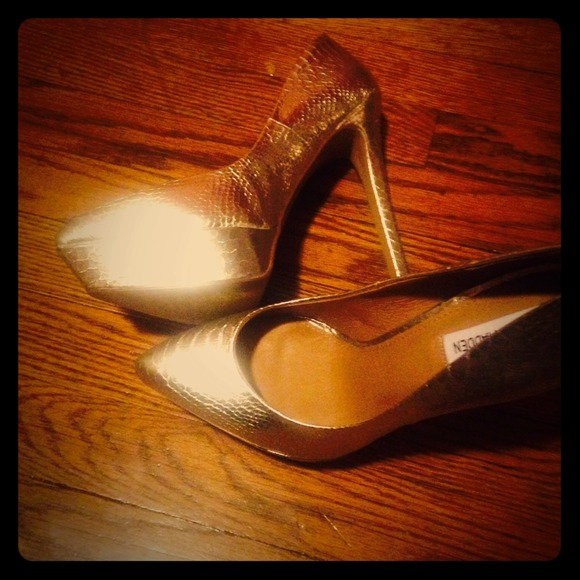 Silver Snakeskin Print Heels