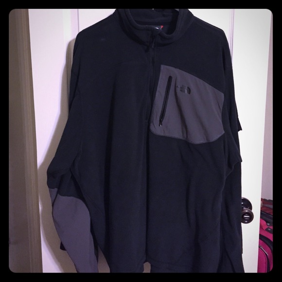 On Hold/The North Face Black jacket