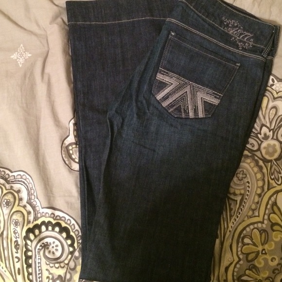 Wide leg jeans