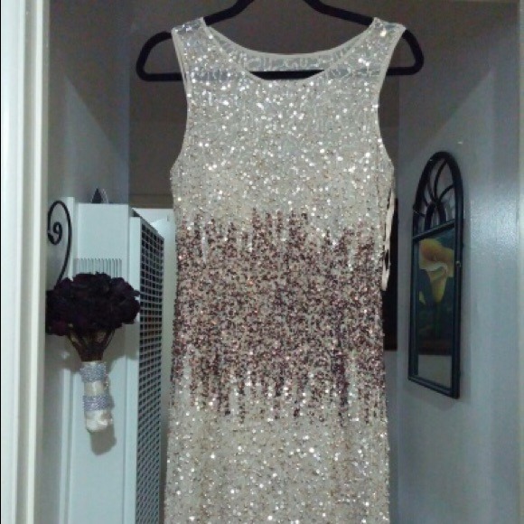 Adrianna Papell Dresses & Skirts - New Adrianna Pappell Gold sequin cocktail dress