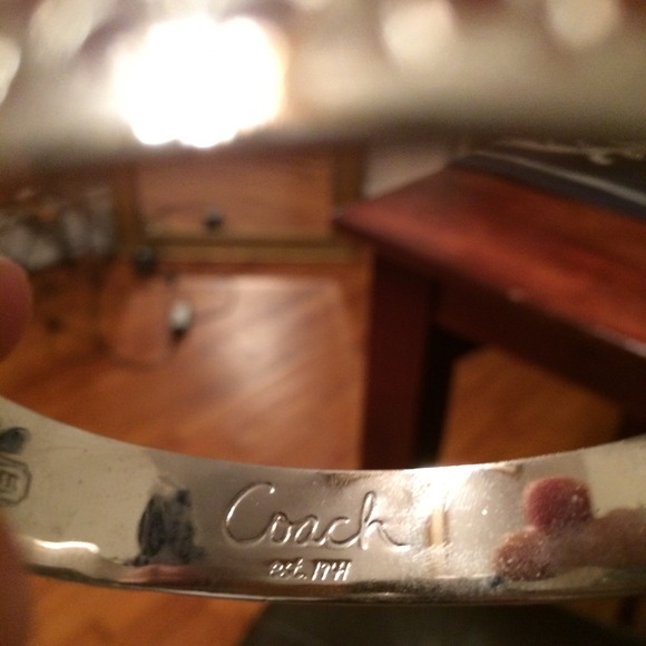 Coach bracelets - Picture 2 of 4