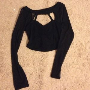 Crop top, long sleeve mesh sleeves and cotton top!