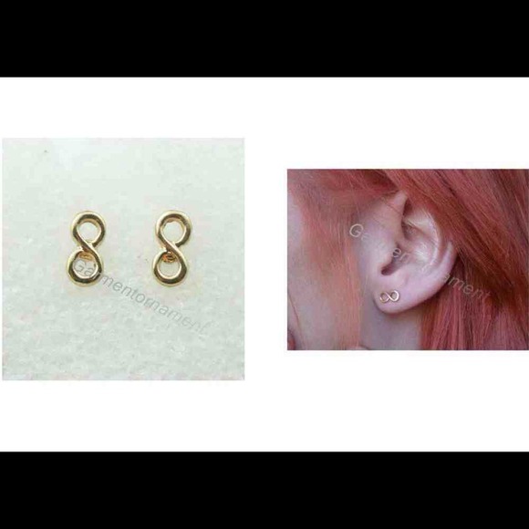 Silver infinity earrings - Picture 2 of 2