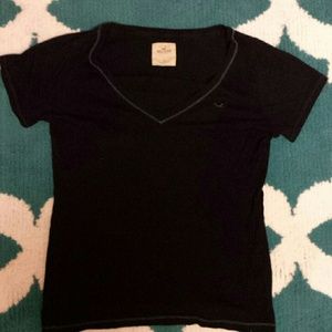 Dark blue t shirt