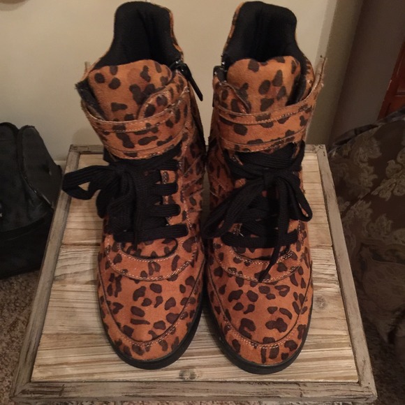 Leopard Wedges