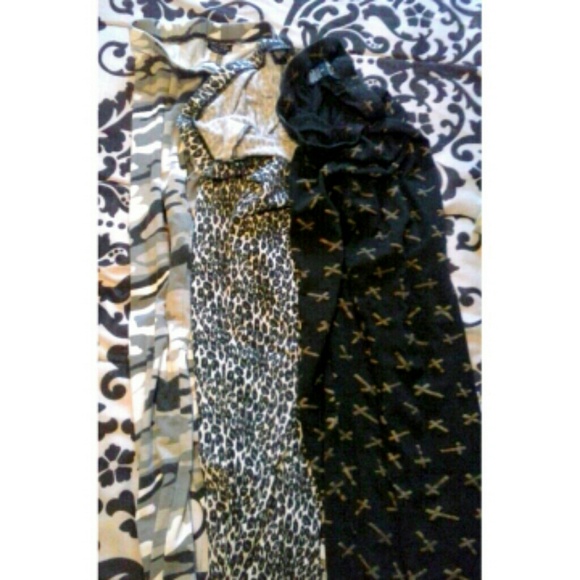 Rue 21 leggings bundle $10