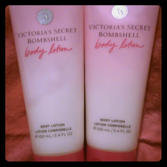 Victoria's Secret BOMBSHELL Body Lotions (3)