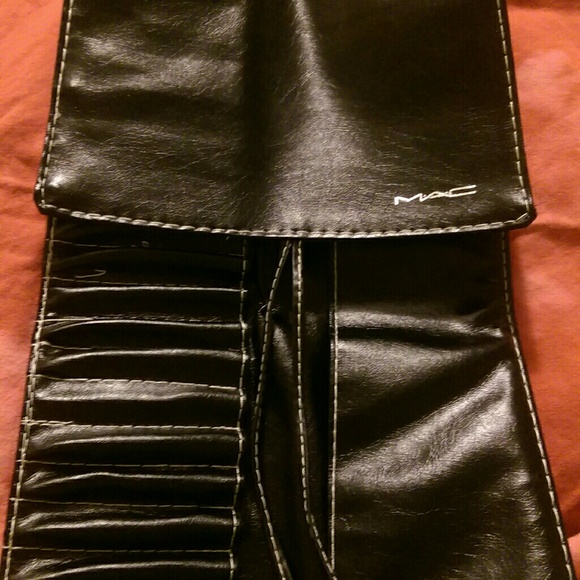 MAC Brush Holder Never used!