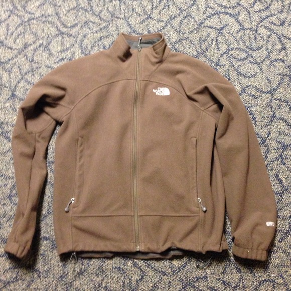 Brown, size: medium north face wind wall