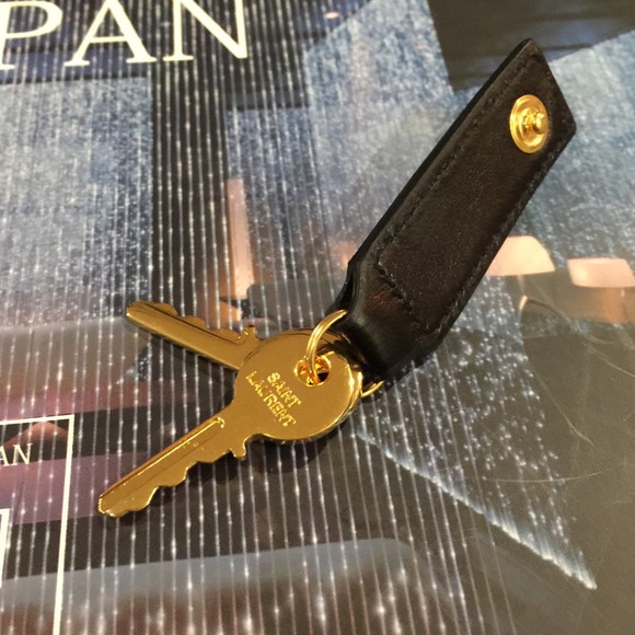 Special listing  for NCZZZ Saint Laurent Keys