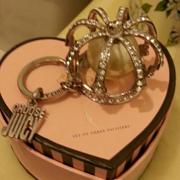 Juicy couture key chain