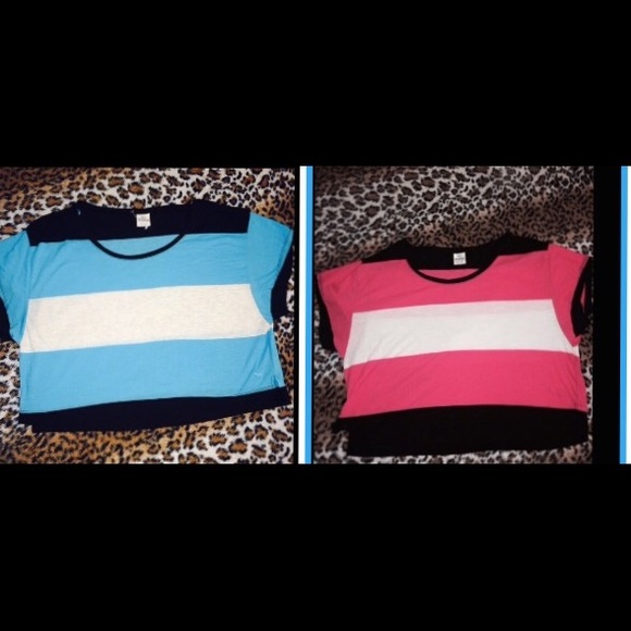 BUNDLE 🆚V.S PINK crop tops! Pink & Blue🔹