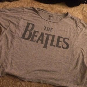 off the should vintage Beatles tee