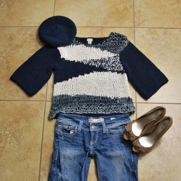 H&M Trend Collection Sweater - Picture 4 of 4