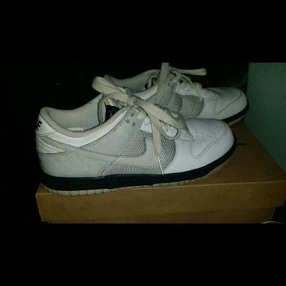 Nike low dunks