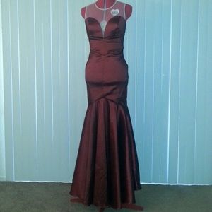 NWOT RETAIL!!!! Floor length drama!