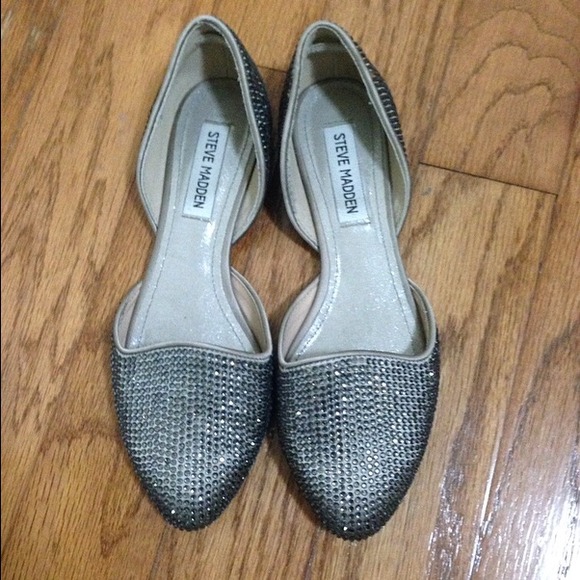 Very good contain flats