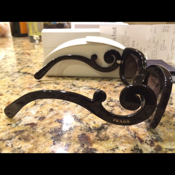 prada baroque sunglasses black - Picture 4 of 4