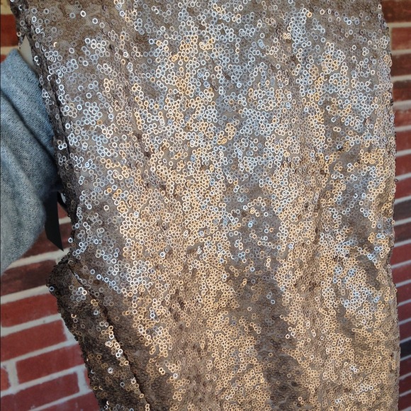SOLD OUT!! SUPER HOT! Gold sequin leggings - Picture 3 of 4