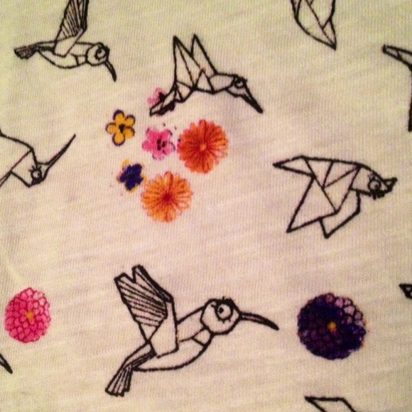 🌺 ORIGAMI & FLORAL PRINT TOP🌺 - Picture 3 of 4