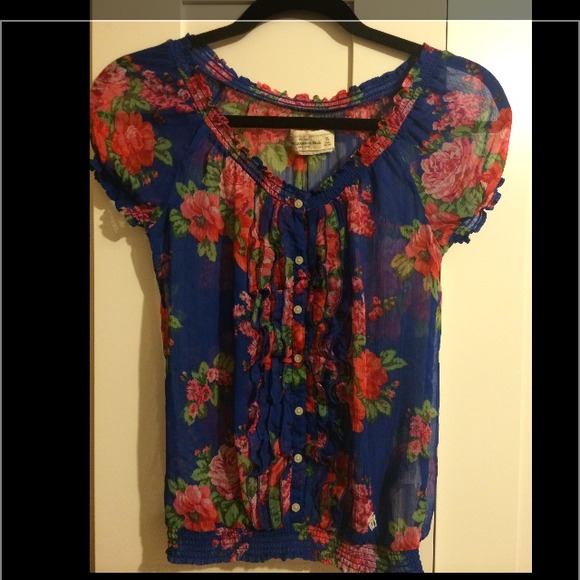 Abercrombie & Fitch Floral print blouse