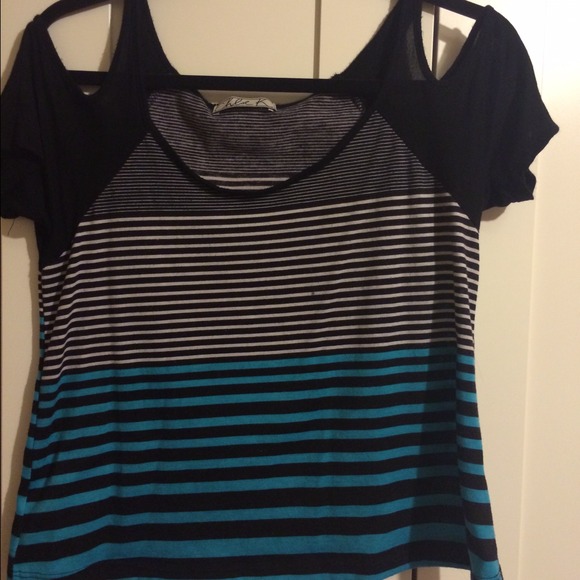 Black white and blue stripped t shirt